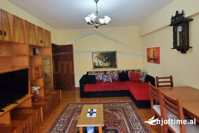 Shtepi me qera 2+1 ne Tirane - 500 Euro