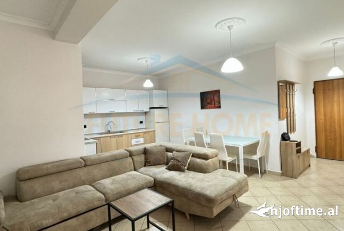Shtepi me qera 1+1 ne Tirane - 400 Euro