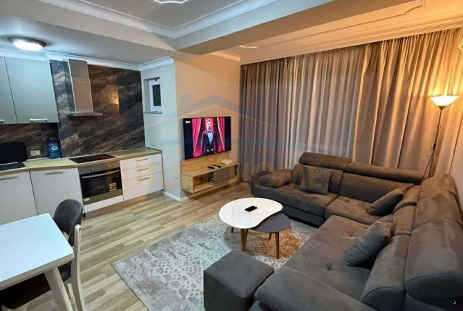 Shtepi ne shitje 2+1 ne Tirane - 320,000 Euro