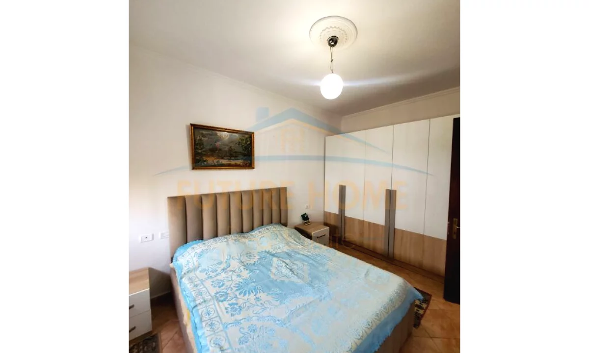 Shtepi me qera Apartament ne Tirane, 2+1, Mobilimi E mobiluar, Pagesa 600  Euro.