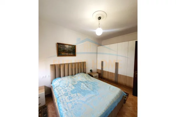 Shtepi me qera 2+1 ne Tirane - 600 Euro