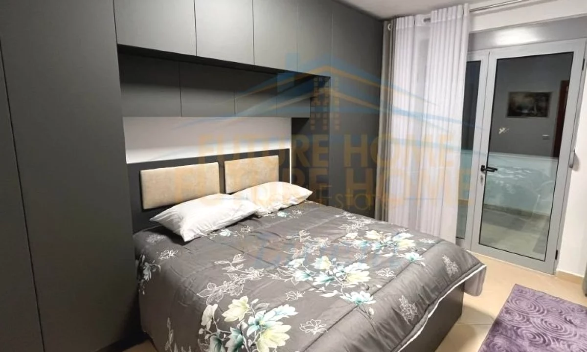 Shtepi me qera Apartament ne Tirane, 1+1, Mobilimi E mobiluar, Pagesa 550  Euro.