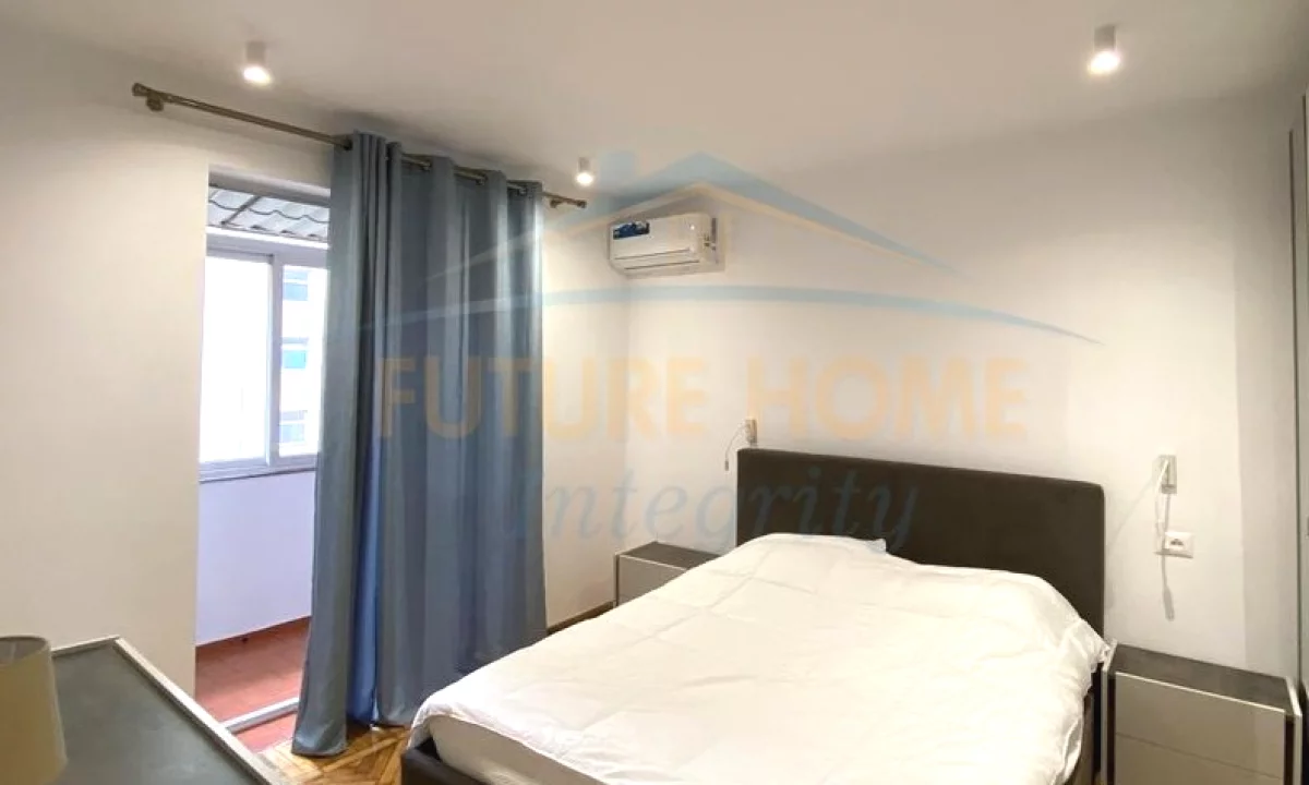 Shtepi me qera Apartament ne Tirane, 1+1, Mobilimi E mobiluar, Pagesa 625  Euro.