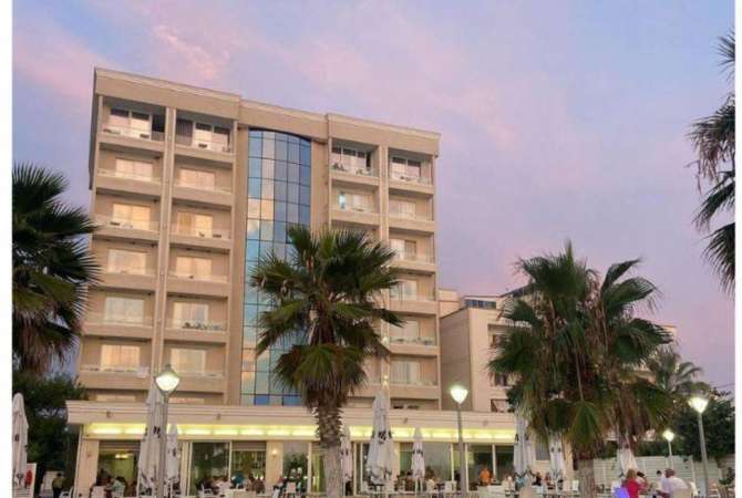 Njoftime Pune Recepsionist/e