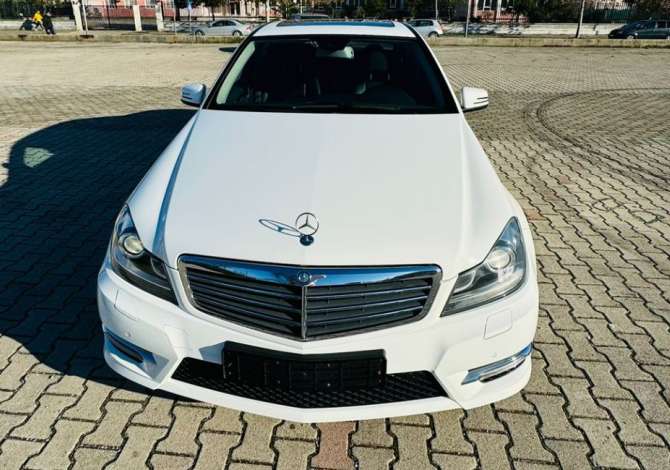Noleggio Auto  a Durazzo - 55 Euro