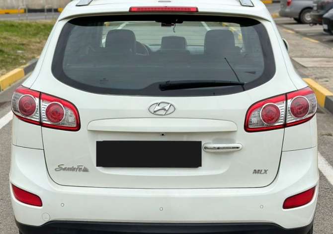Noleggio Auto  a Tirana - 75 Euro