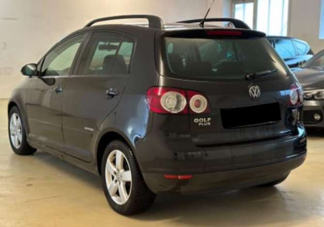 Makine me qera golf 5 plus duke nisur nga 35 euro dita,Rinas Tirane