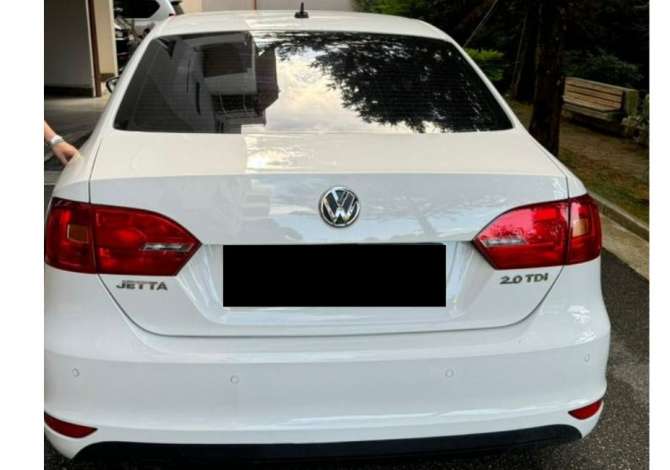 Makine Volkswagen Jetta Me qera duke filluar nga 40 euro dita Tirane