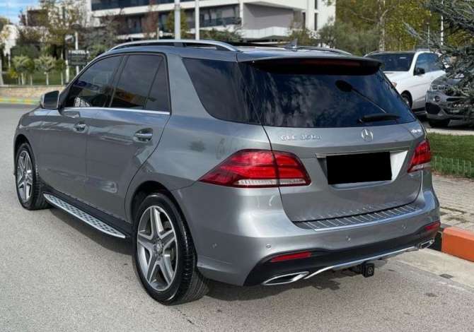 Makine me Qera Glc duke nisur nga 130 euro dita.