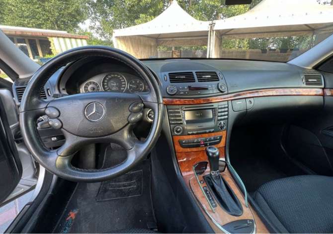 Noleggio Auto  a Tirana - 30 Euro