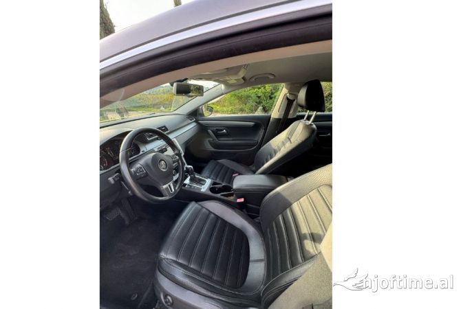 Noleggio Auto  a Tirana - 30 Euro