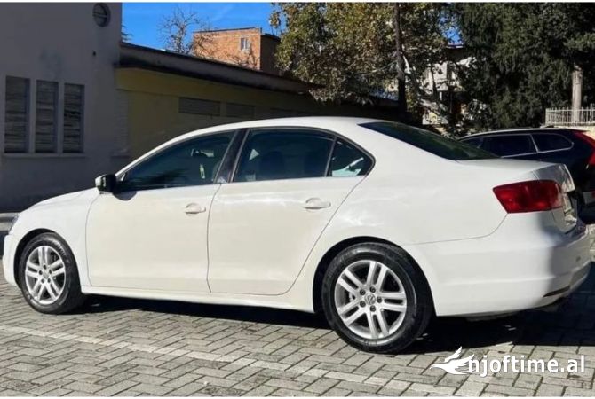 Noleggio Auto  a Tirana - 30 Euro