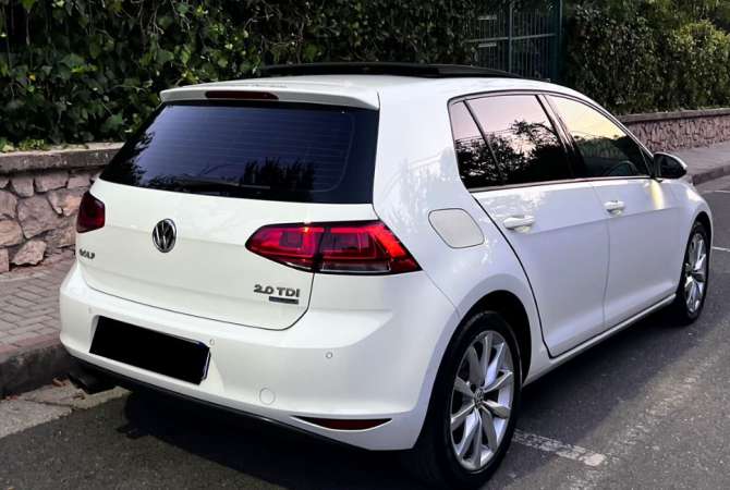 Makina me qera Volkswagen Golf 7 me cmim 45 euro dita 