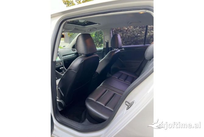 Car Rental in Tirana - 30 Euro
