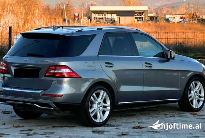 Noleggio Auto  a Tirana - 65 Euro