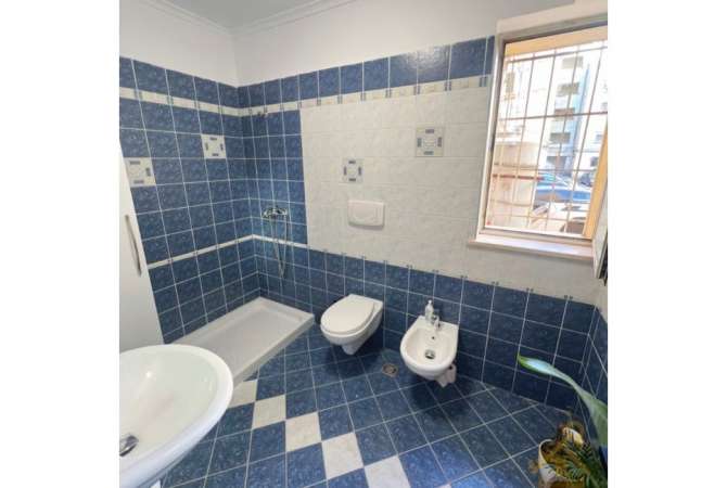 ZYRE ME QIRA E MOBILUAR.