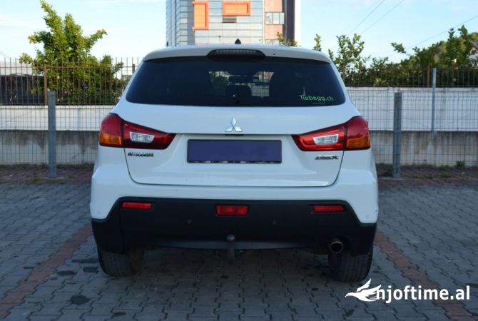 Makina me qera mitsubishi asx duke nisur nga 35 euro dita 