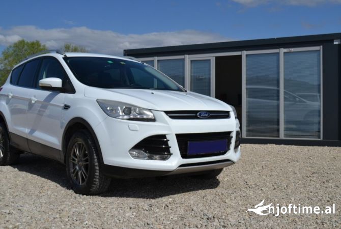 Noleggio Auto  a Tirana - 34 Euro