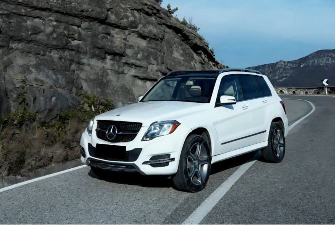 Makine me qera GLK duke nisur nga 70 euro dita