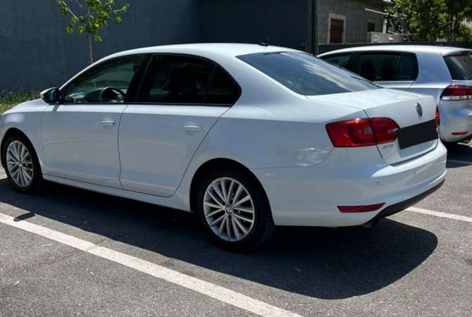 Noleggio Auto a Valona - 30 Euro