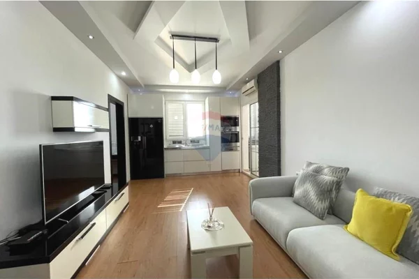 Shtepi me qera 2+1 ne Tirane - 600 Euro