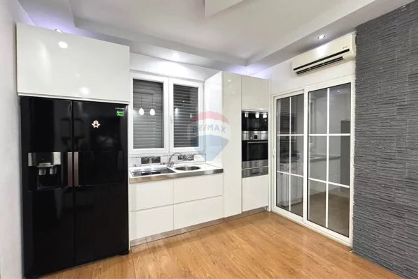 Shtepi me qera 2+1 ne Tirane - 600 Euro