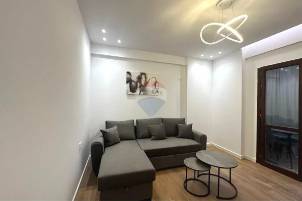 Shtepi ne shitje 1+1 ne Tirane - 145,000 Euro