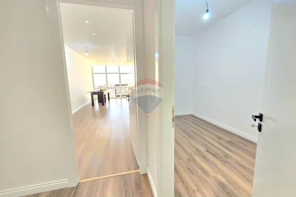 Ambient biznesi me qera 1+1 ne Tirane - 950 Euro