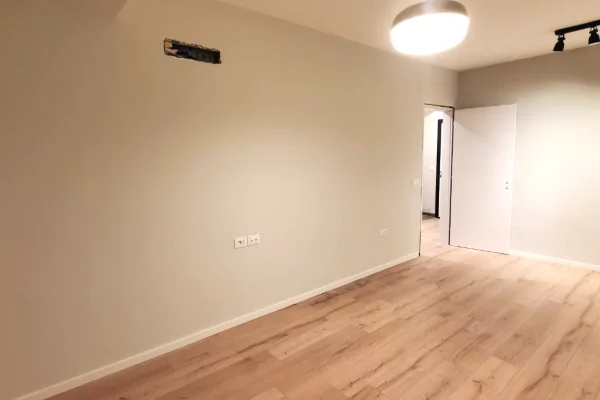 Shtepi me qera Apartament ne Tirane, 1+1, Mobilimi Pjeserisht e mobiluar, Pagesa 640  Euro.