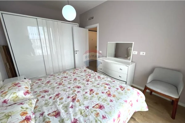 Shtepi me qera Apartament ne Tirane, 1+1, Mobilimi E mobiluar, Pagesa 500  Euro.