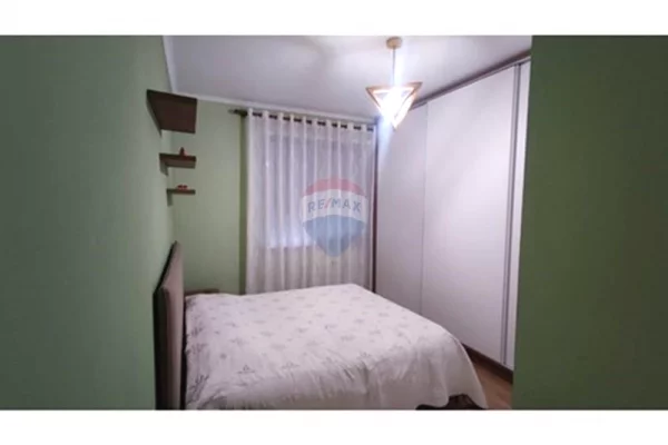 Shtepi me qera Apartament ne Tirane, 2+1, Mobilimi E mobiluar, Pagesa 700  Euro.