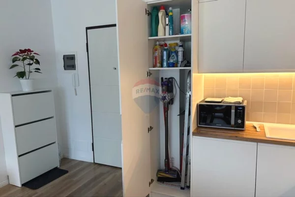 Shtepi me qera Apartament ne Tirane, 1+1, Mobilimi E mobiluar, Pagesa 75,000  Leke.