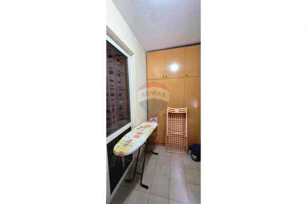 Shtepi me qera Apartament ne Tirane, 1+1, Mobilimi E mobiluar, Pagesa 750  Euro.