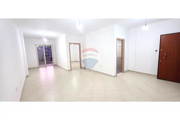 Apartment for sale in Tirana 1+1, Emty