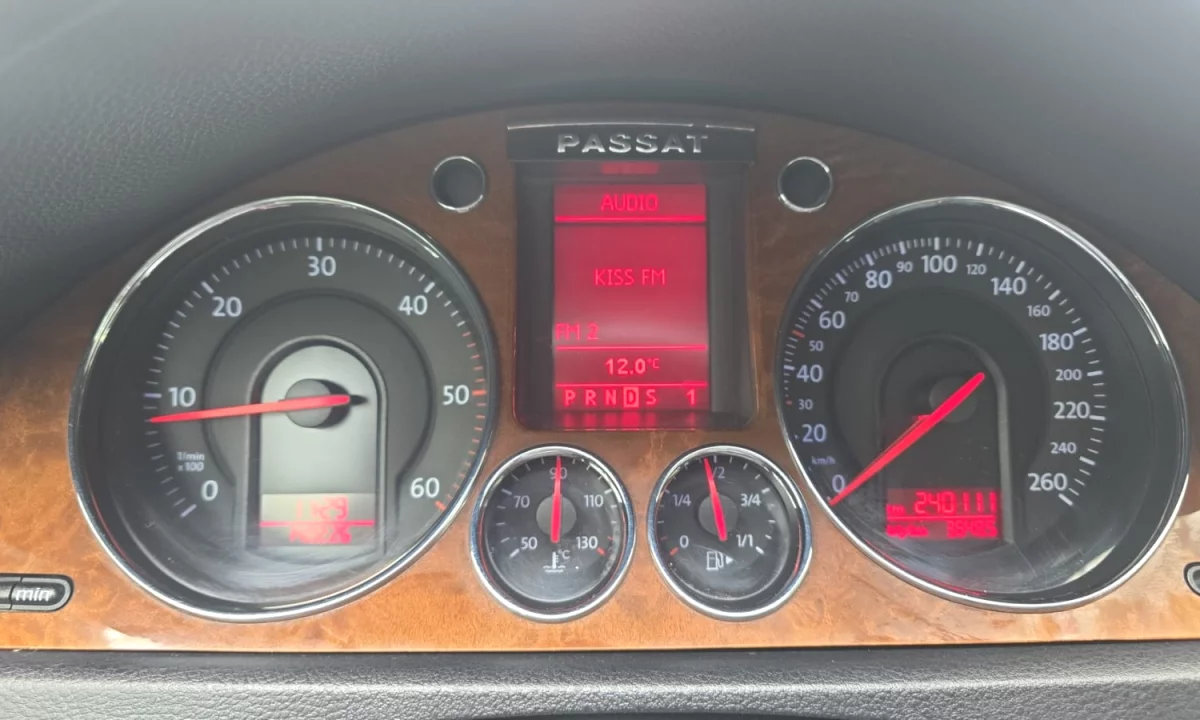 Cars for sale in Tirana, Volkswagen, 2008 Diesel,Kambio Automatik Payment 460,000  Leke.