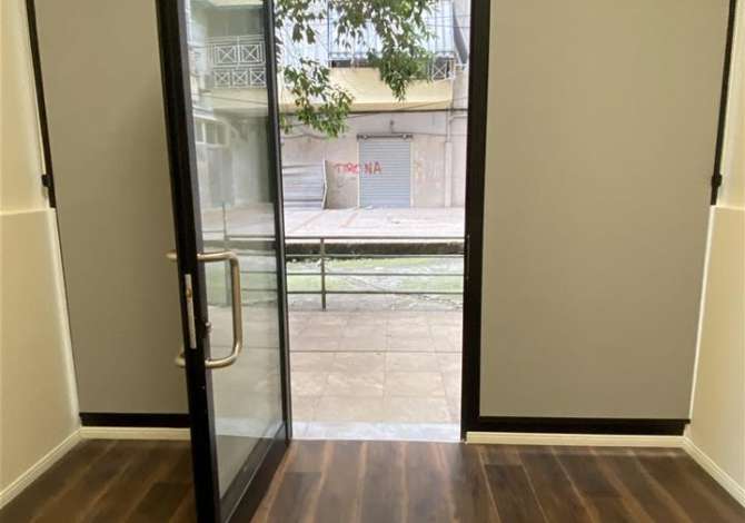 Ambient biznesi me qera 1+1 ne Tirane - 250 Euro