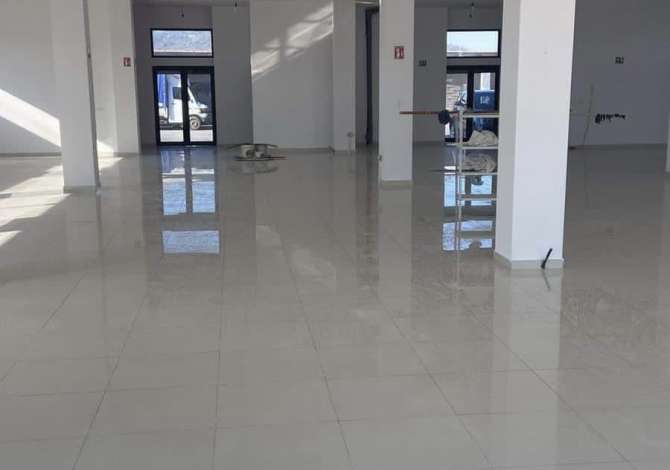 Ambient biznesi me qera 1+1 ne Tirane - 2,500 Euro