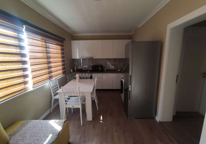 Shtepi me qera 2+1 ne Tirane - 600 Euro