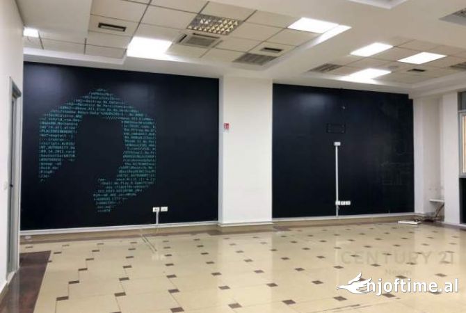 Ambient biznesi me qera 3+1 ne Tirane - 900 Euro