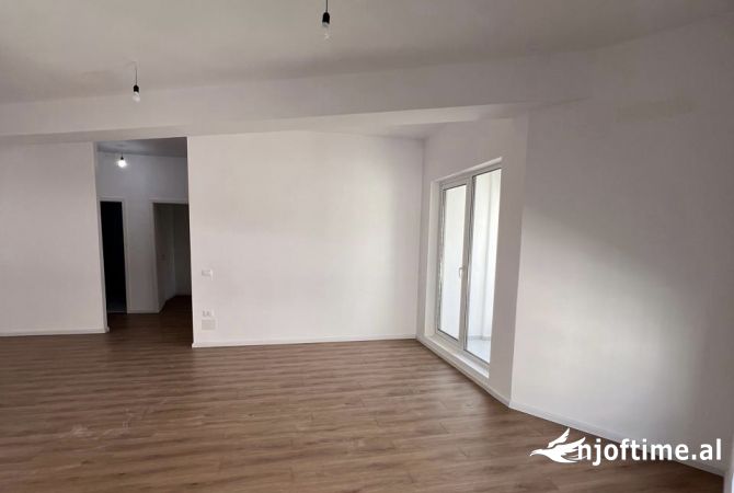 Shtepi ne shitje 2+1 ne Tirane - 135,000 Euro