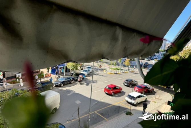 Shtepi me qera Apartament ne Tirane, 2+1, Mobilimi E mobiluar, Pagesa 600  Euro.