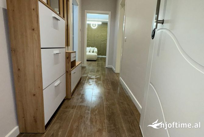Shtepi me qera 1+1 ne Tirane - 700 Euro