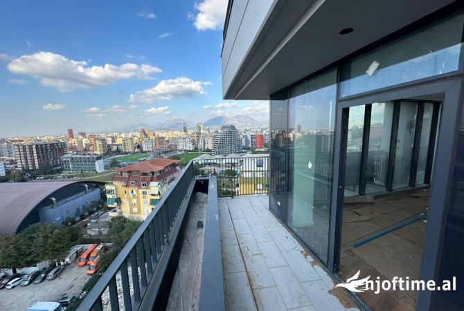 Ambient biznesi me qera 3+1 ne Tirane - 1,000 Euro