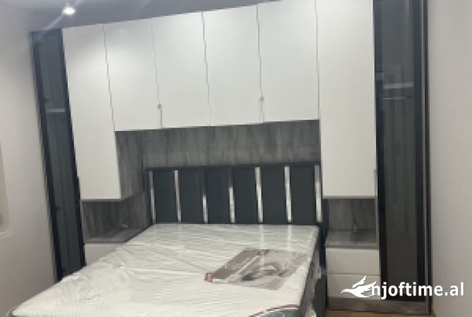 Shtepi ne shitje 2+1 ne Tirane - 180,000 Euro