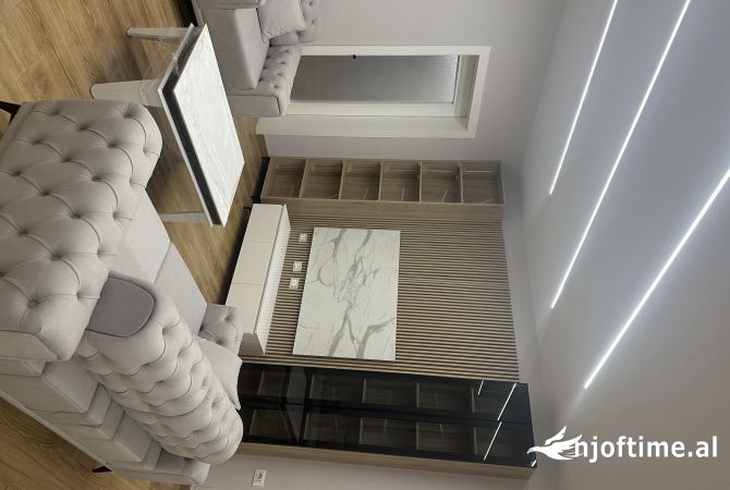 Shtepi ne shitje 2+1 ne Tirane - 180,000 Euro