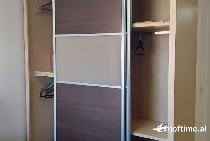 Shtepi me qera 2+1 ne Tirane - 700 Euro