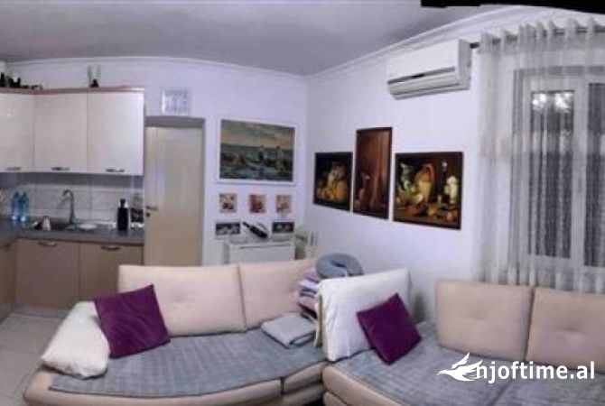 Shtepi ne shitje 1+1 ne Tirane - 100,000 Euro