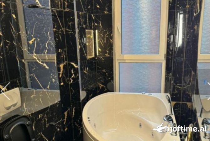 Shtepi ne shitje Apartament ne Tirane, 2+1, Mobilimi E mobiluar, Pagesa 217,000  Euro.