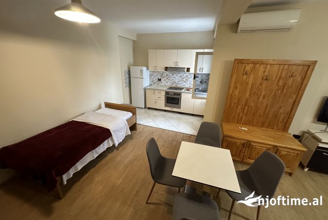 Shtepi me qera 1+1 ne Tirane - 700 Euro