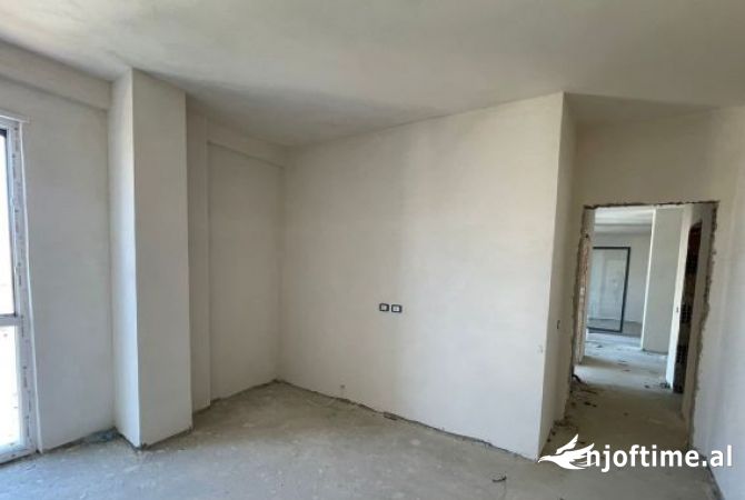 Shtepi ne shitje 2+1 ne Tirane - 176,120 Euro